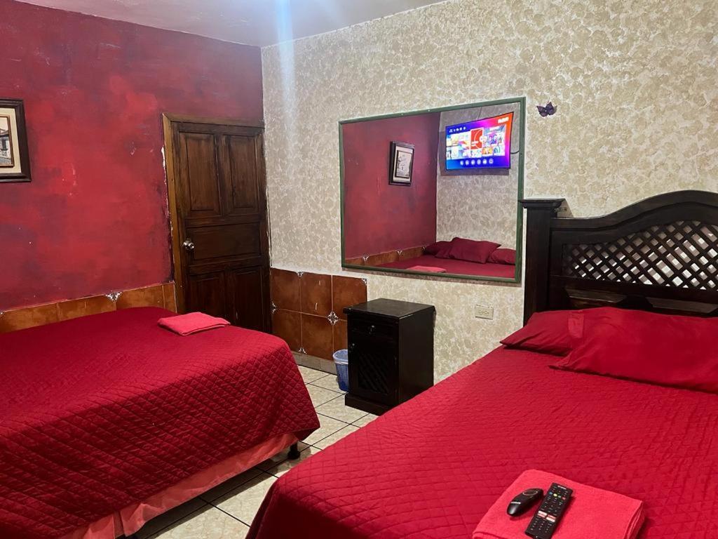 Cristales De Antigua Hotel Cristal المظهر الخارجي الصورة
